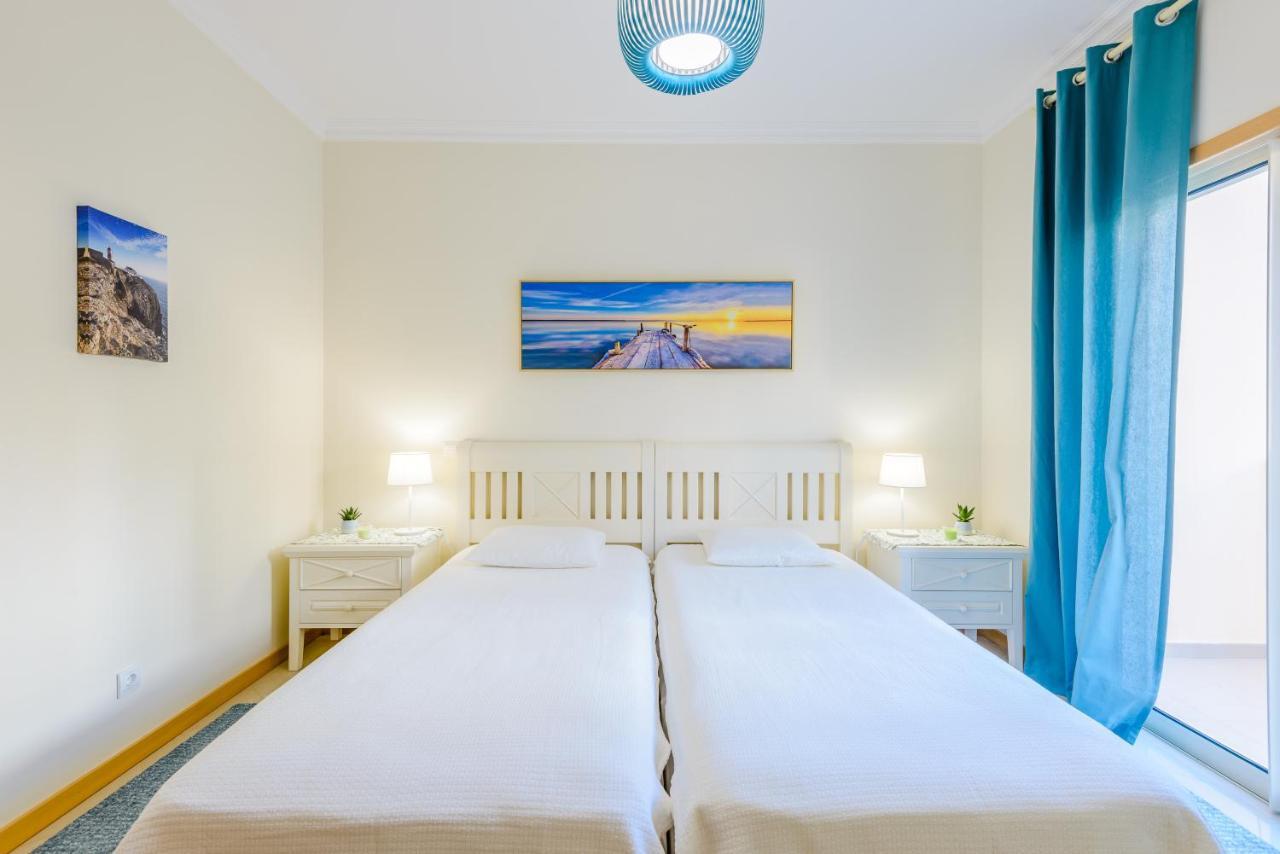 Bnb Homes Ocean View Apartment With Huge Sunny Terrace, 2 Swimming Pools & Tennis Court Albufeira Exteriér fotografie