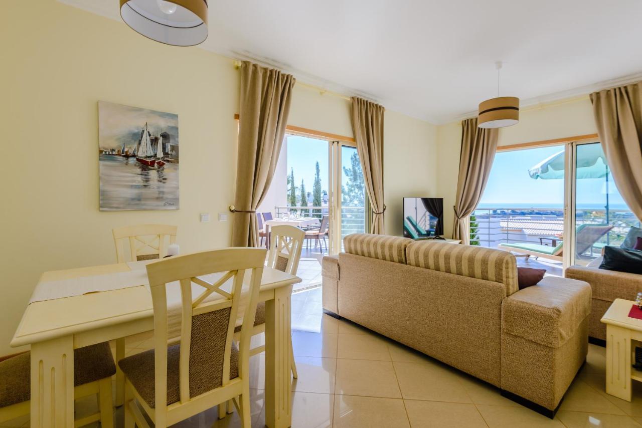 Bnb Homes Ocean View Apartment With Huge Sunny Terrace, 2 Swimming Pools & Tennis Court Albufeira Exteriér fotografie