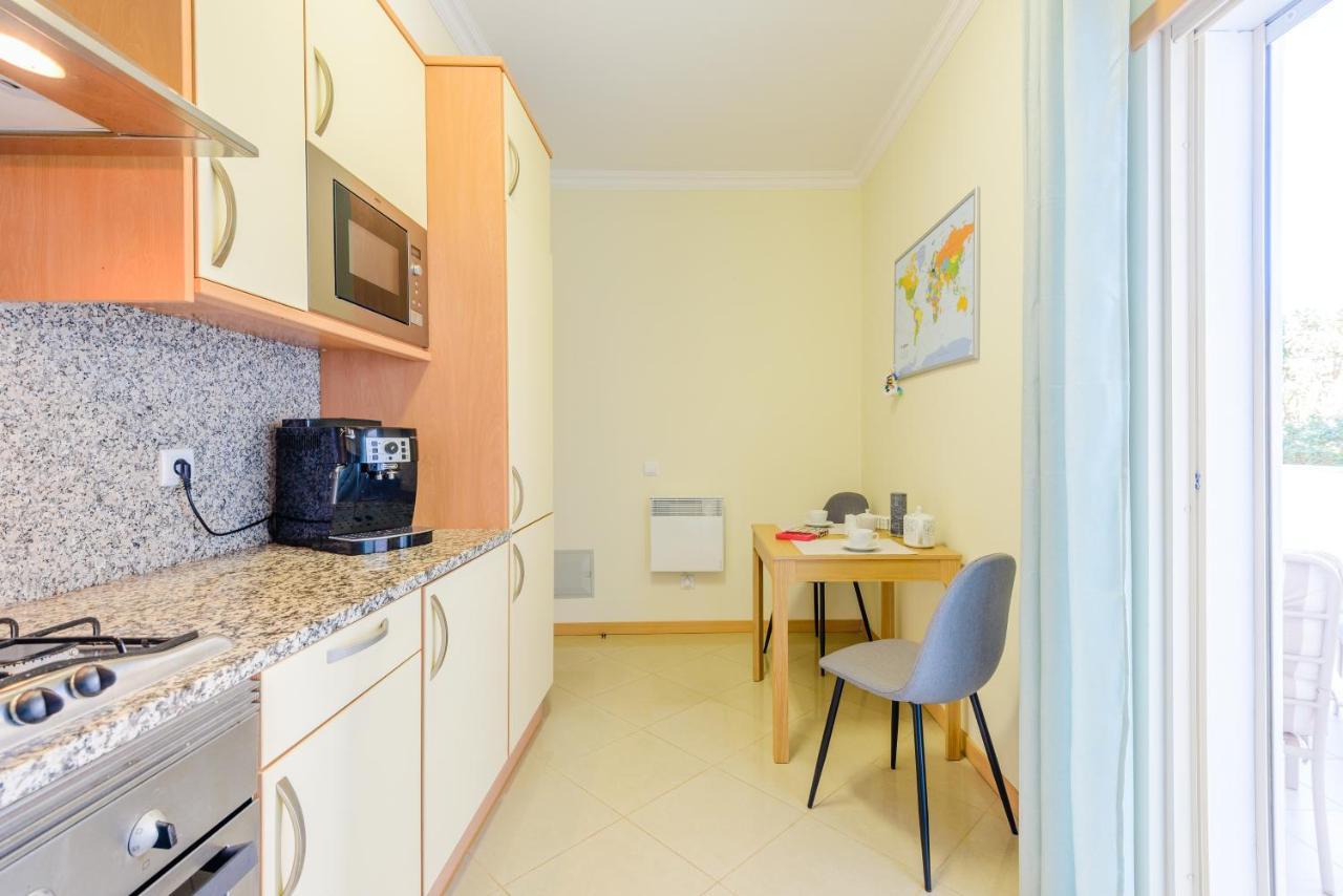 Bnb Homes Ocean View Apartment With Huge Sunny Terrace, 2 Swimming Pools & Tennis Court Albufeira Exteriér fotografie