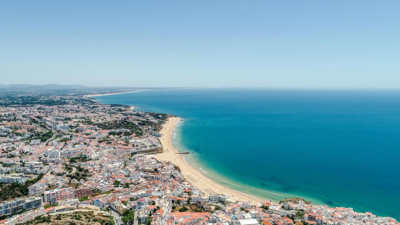 Bnb Homes Ocean View Apartment With Huge Sunny Terrace, 2 Swimming Pools & Tennis Court Albufeira Exteriér fotografie