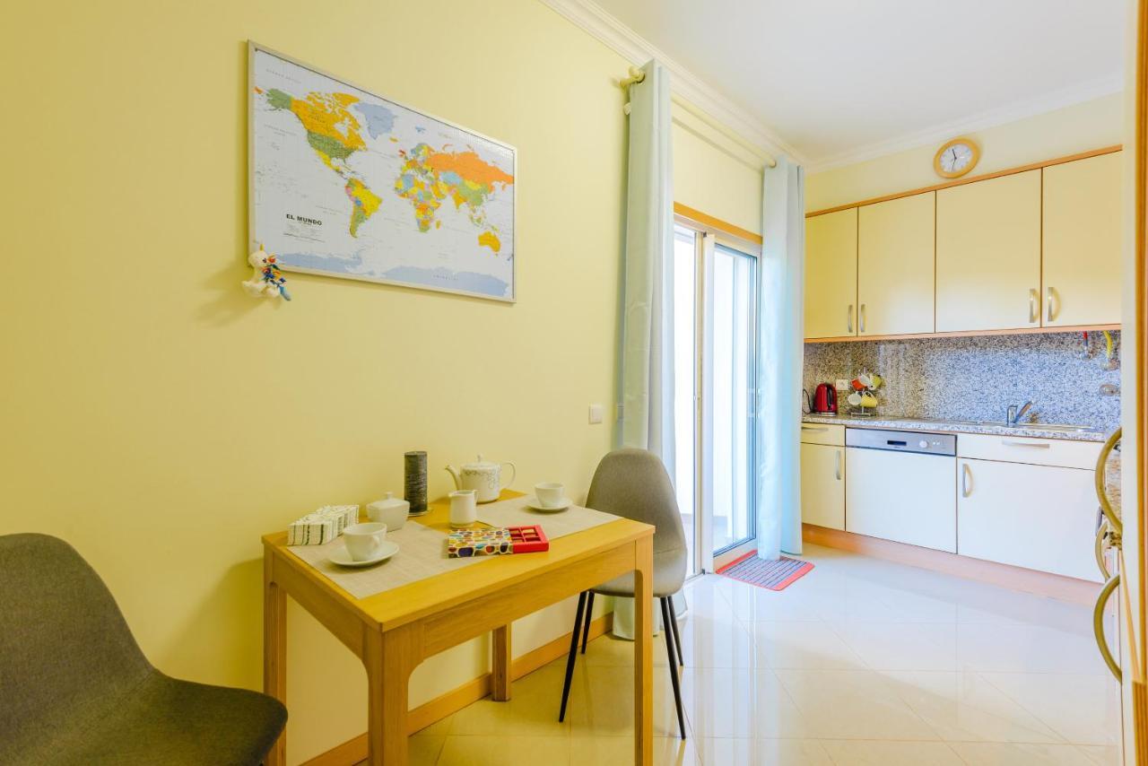 Bnb Homes Ocean View Apartment With Huge Sunny Terrace, 2 Swimming Pools & Tennis Court Albufeira Exteriér fotografie